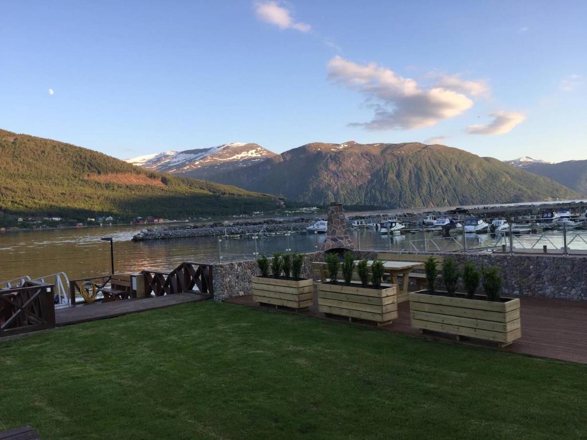 Solstrand Fjord Holiday Eidsvåg Exterior foto