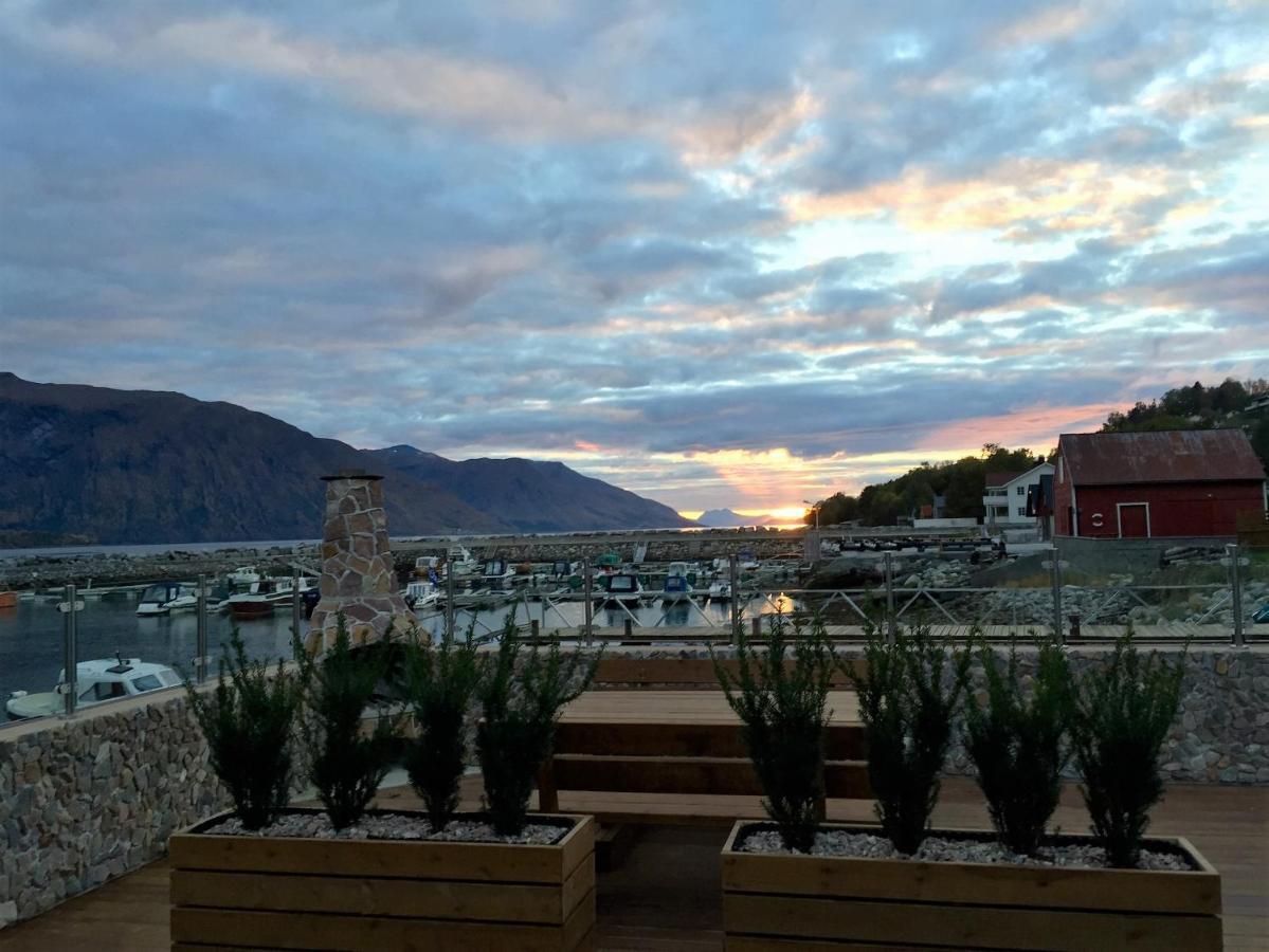 Solstrand Fjord Holiday Eidsvåg Exterior foto